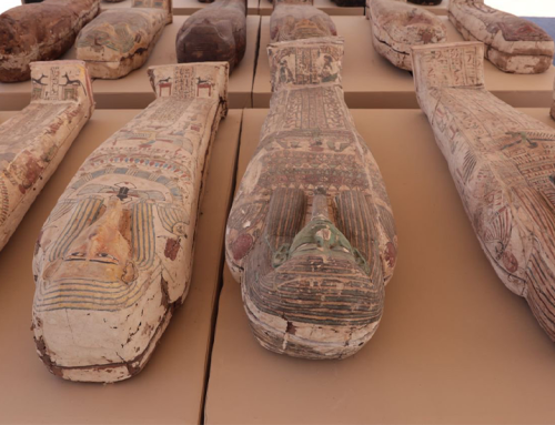 Saqqara: scoperti 250 sarcofagi e 150 statue